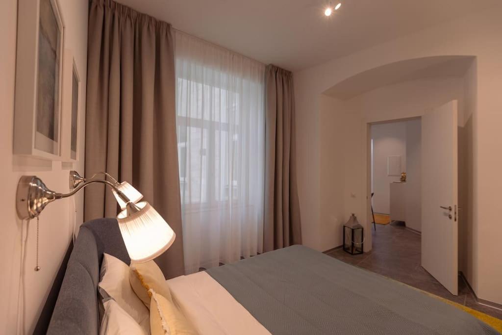 Appartamento Old Great Location & View - Luxury 2bdr 80m2 Riga